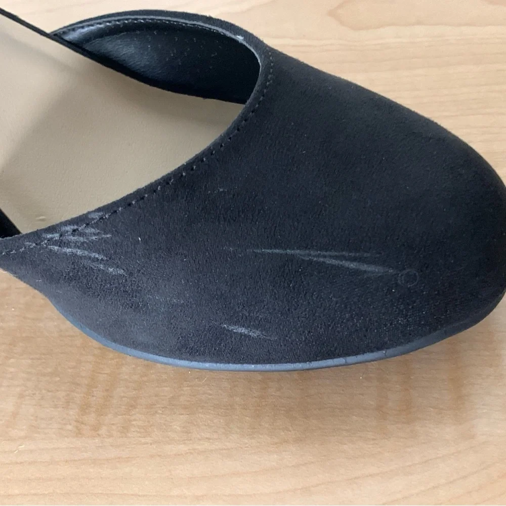 Pop Women's Black Suede Heels - Picture 3 of 5